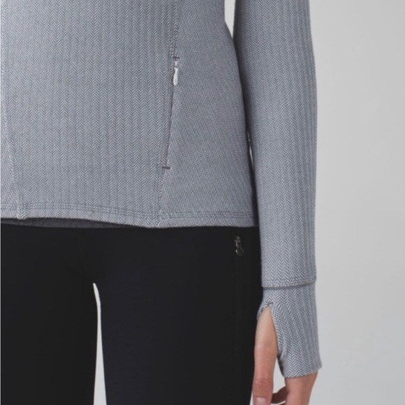 Lululemon Kanto Catch Me Half Zip - Picture 3 of 10
